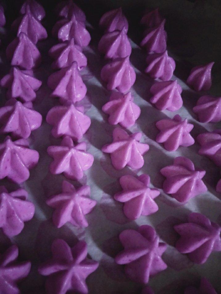 入口即化的火龙果溶豆