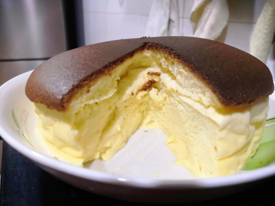 无油酸奶蛋糕---吃出芝士蛋糕D口感和味道，健康之选！