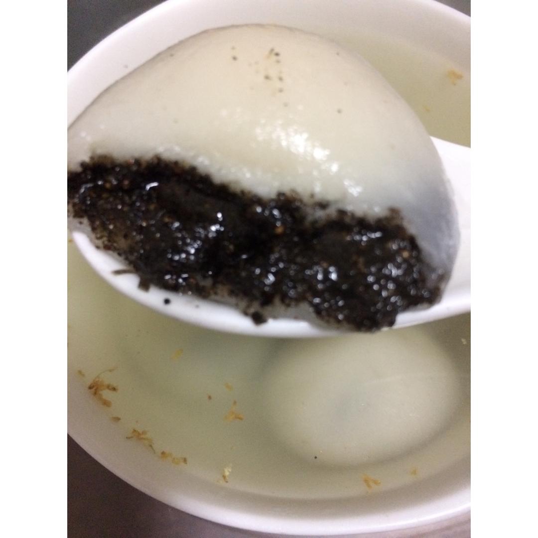 黑芝麻汤圆
