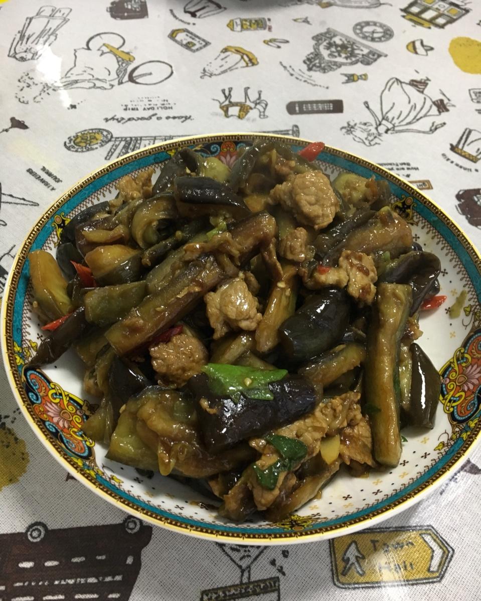 堂妈小厨——红烧茄子