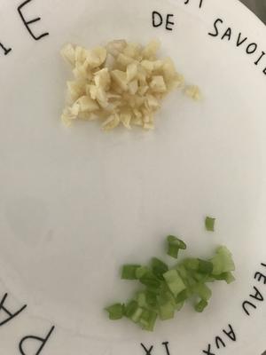 豆角焖饭 小时候的味道的做法 步骤2