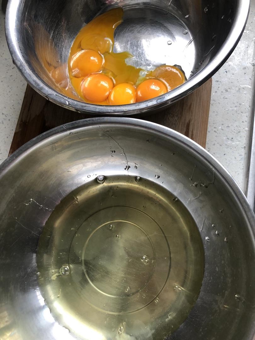 电饭锅蛋糕、很松软哦～