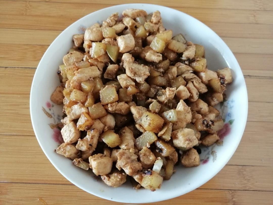 一道怎么做都好吃的干煎土豆鸡丁（红烧，咖喱，椒盐，孜然）