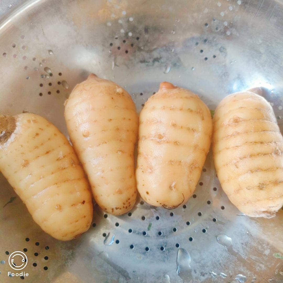 火腿烩新鲜天麻