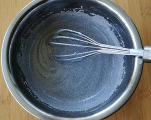 黑芝麻糯米糕，做法超简单的做法 步骤2