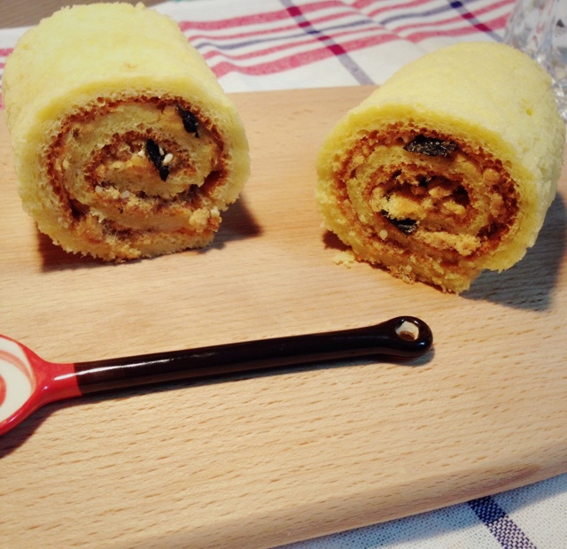 肉松戚风蛋糕卷