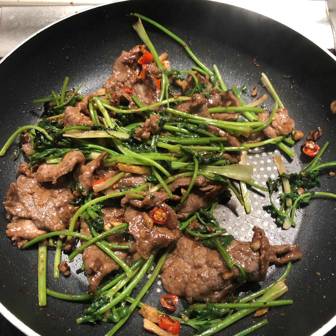 香菜牛肉