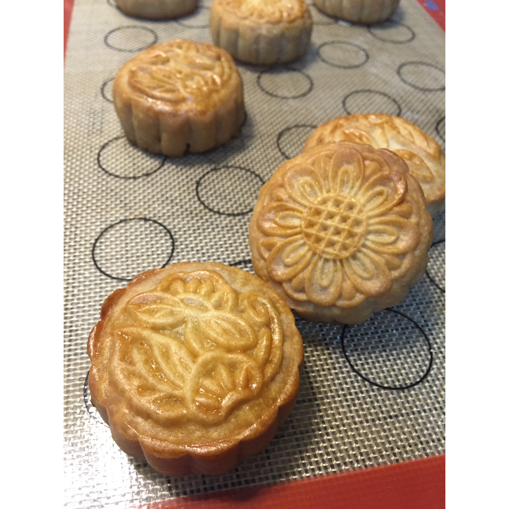 【曼食慢语】蛋黄莲蓉月饼