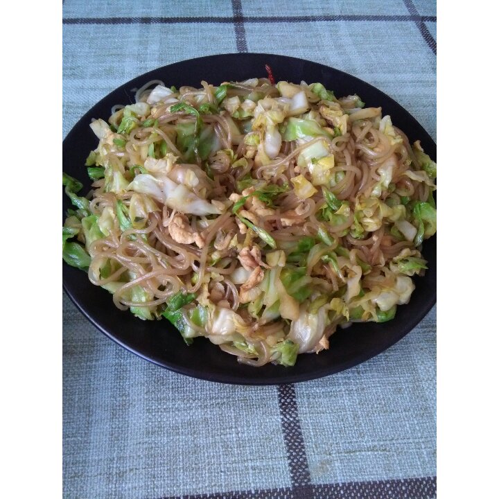 包菜粉丝炒鸡蛋
