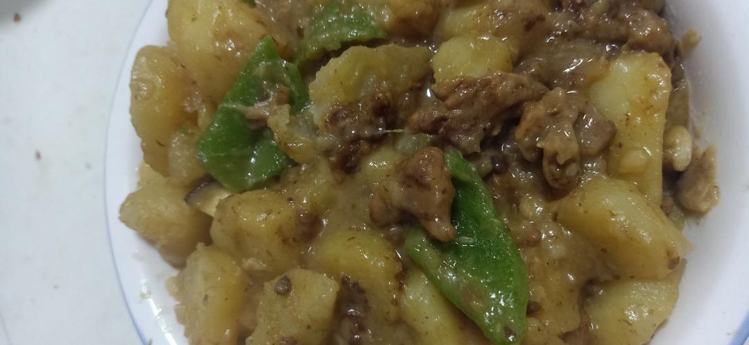 鸡块闷土豆（小孩子不辣版）