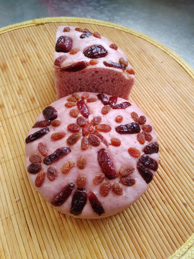 奶香玉米面发糕  这样做表皮光滑  弹性十足  口感一级棒  附视频