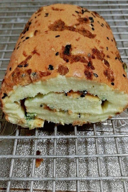 香葱肉松蛋糕卷
