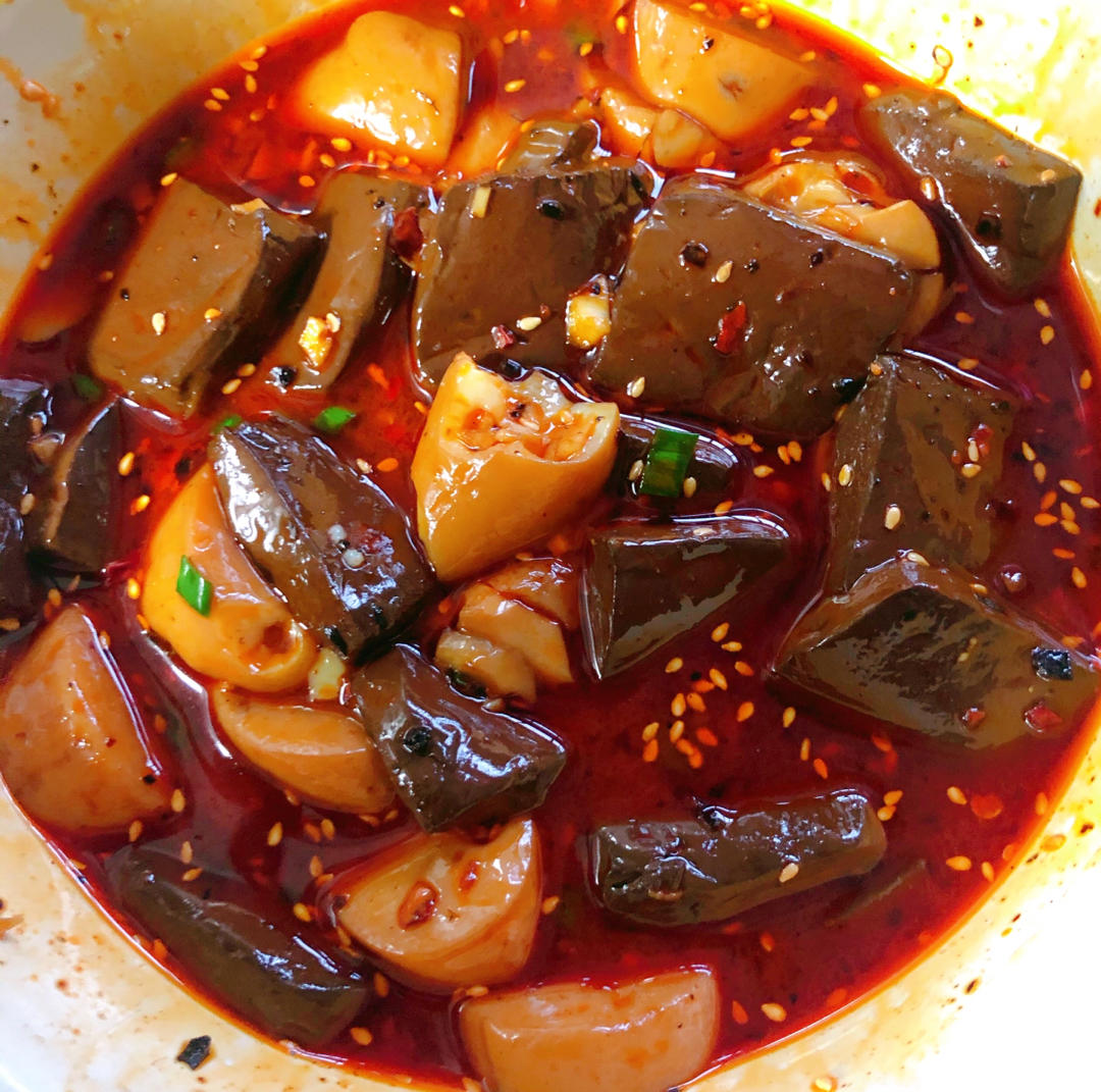 超级好吃的鸭血豆腐