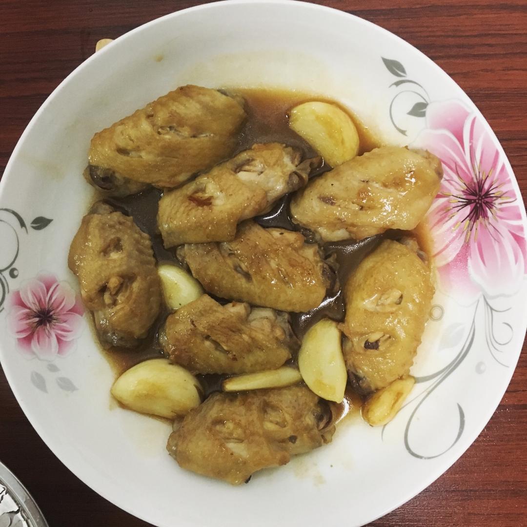 蒜香蚝油鸡翅中