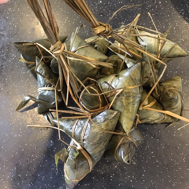 潮汕双烹粽球