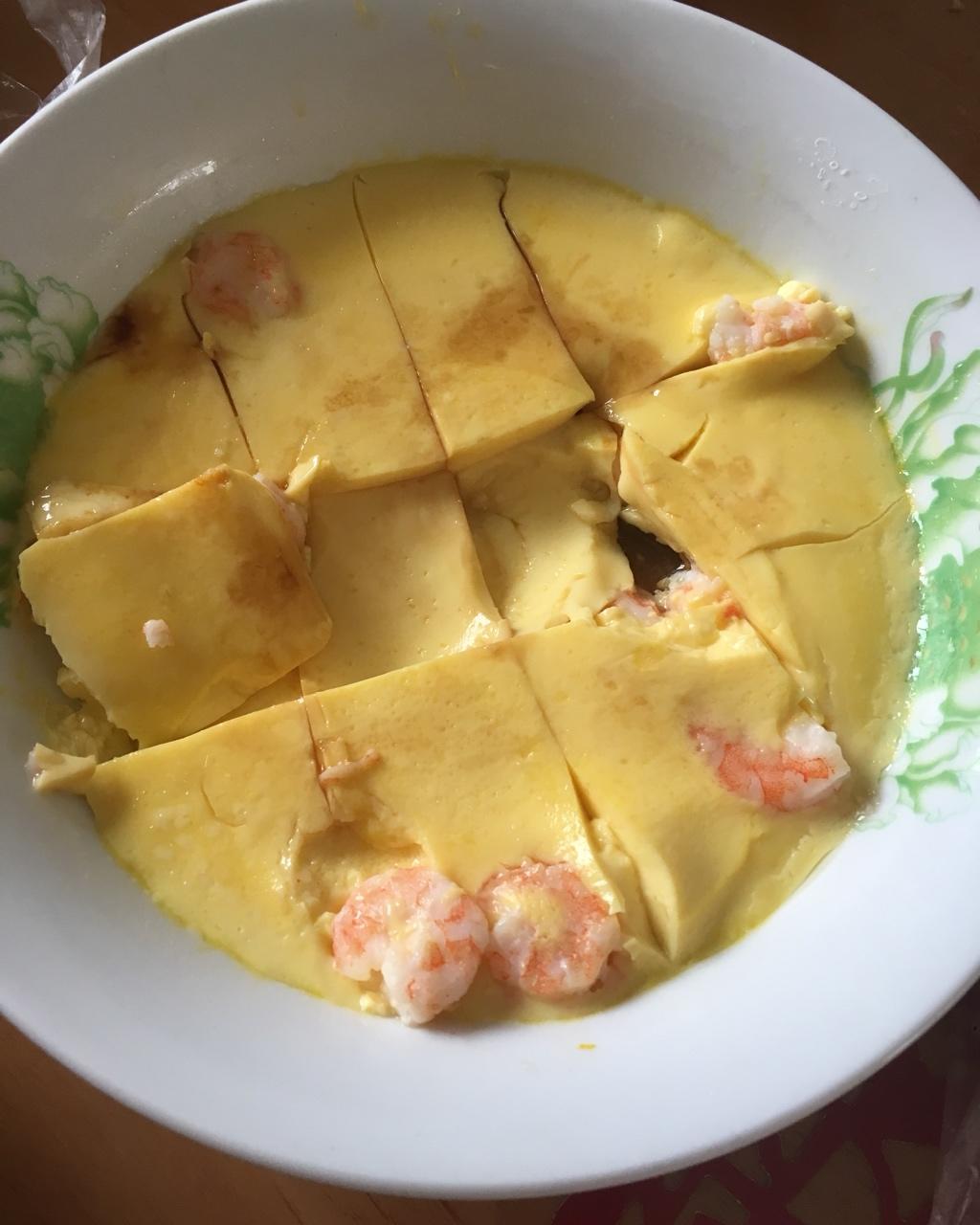 滑嫩的虾仁蛋羹