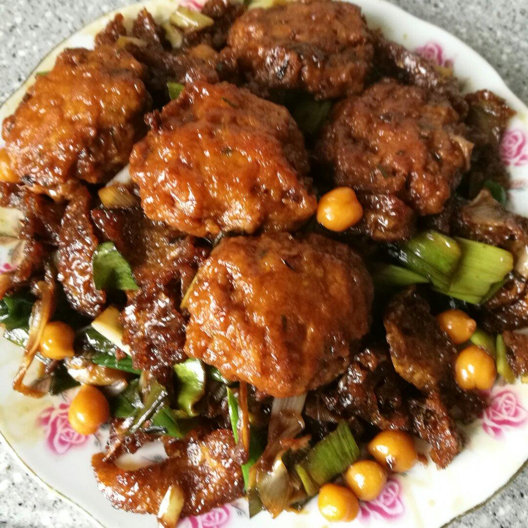 红烧肉圆