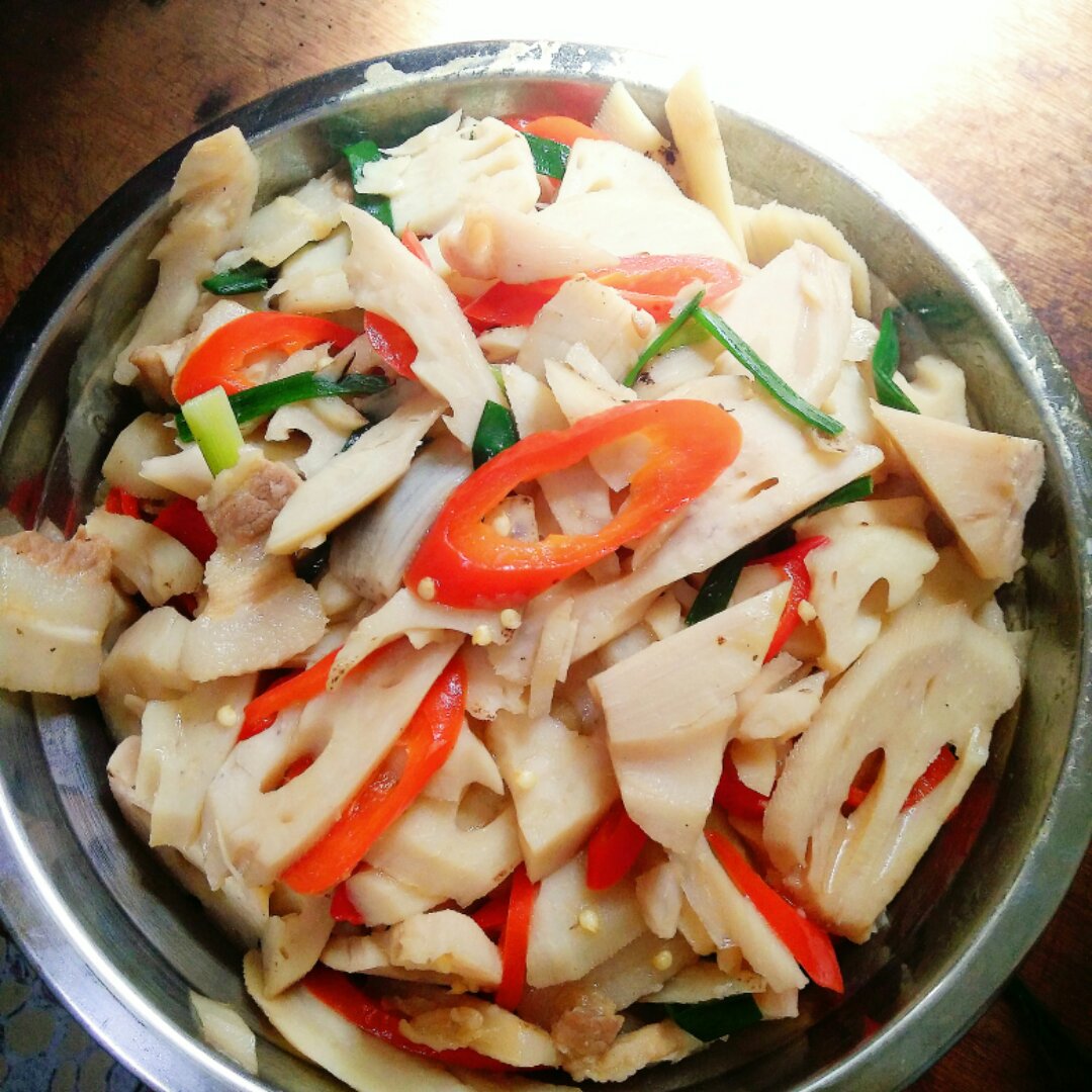 莲藕炒肉