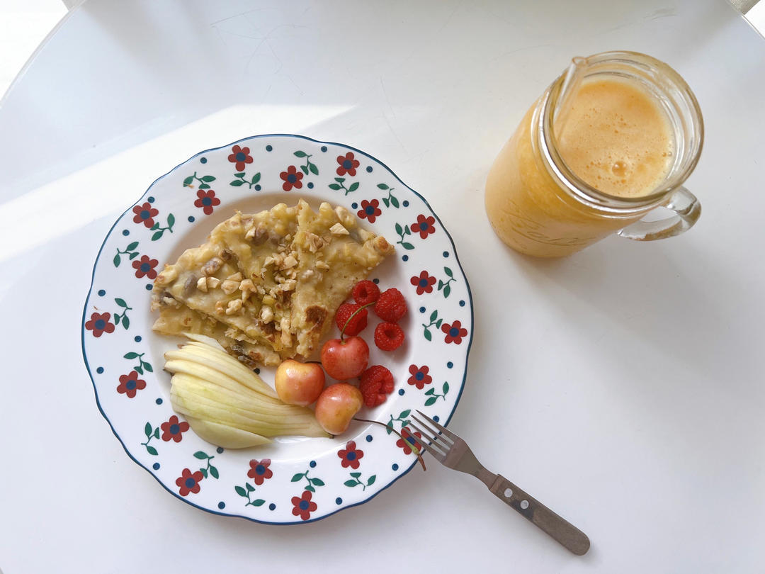 苹果核桃全麦煎饼