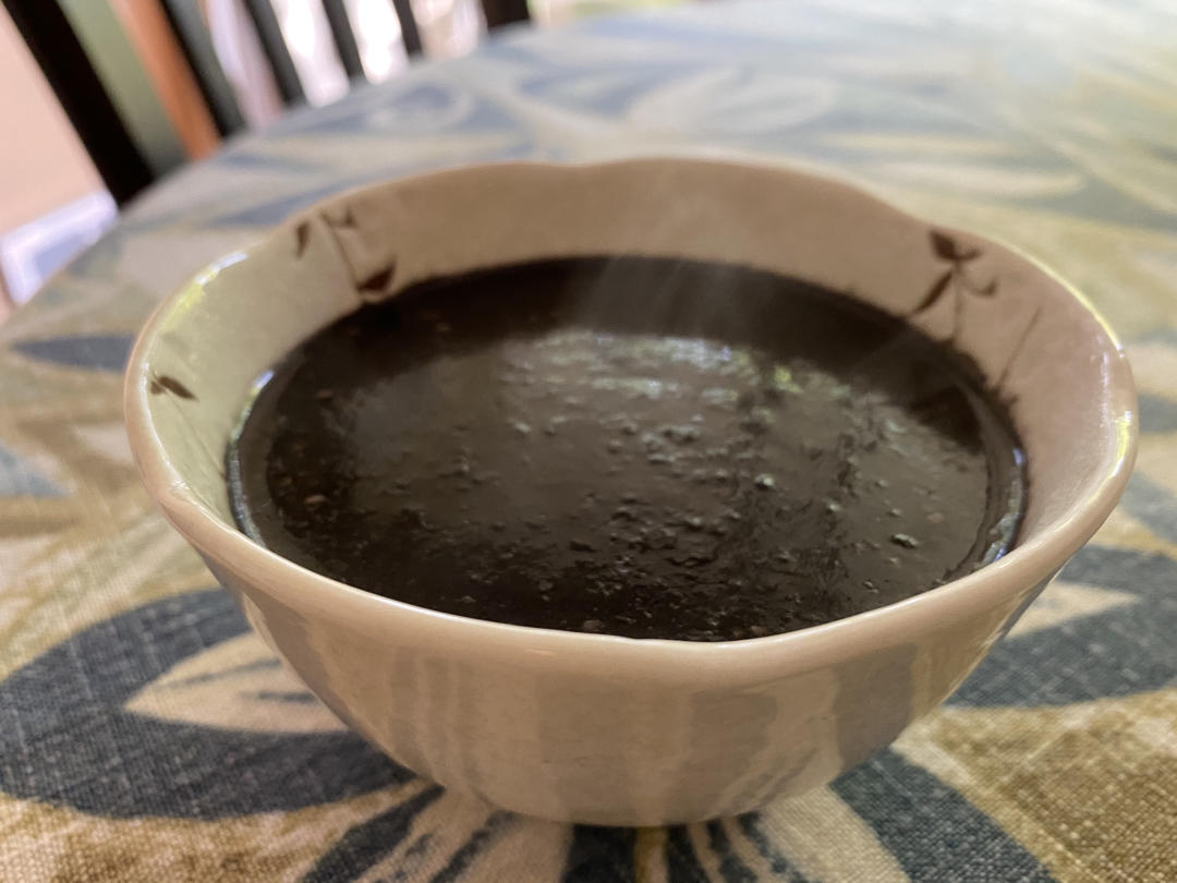 吃了会上瘾的黑芝麻糊