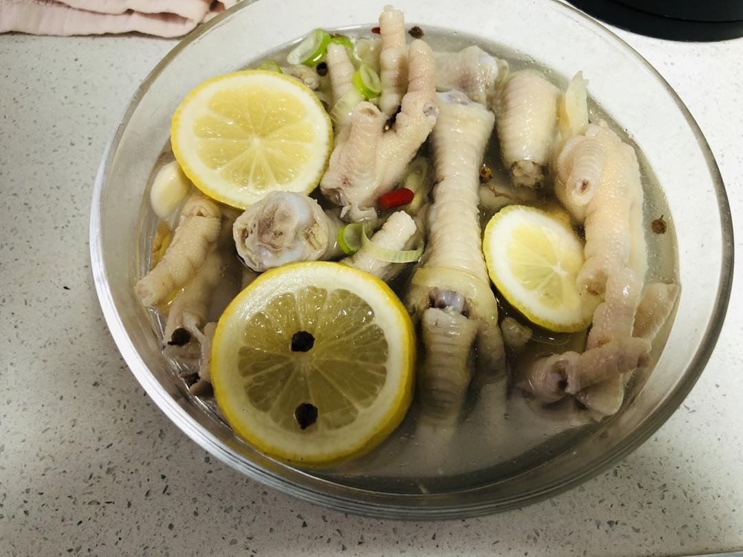 柠檬泡椒凤爪