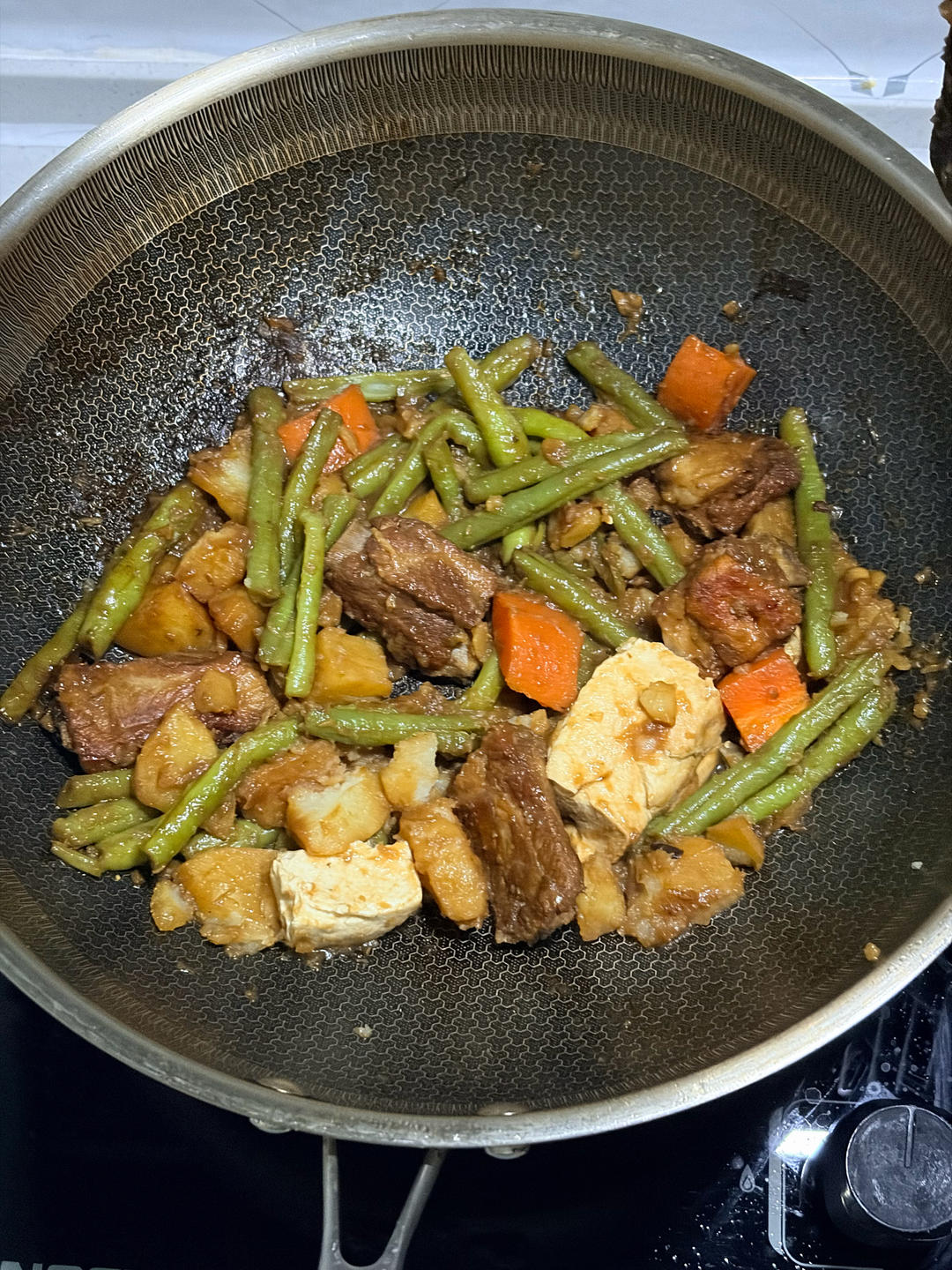 硬菜代表--排骨炖豆角土豆（豆角焖面胚子）
