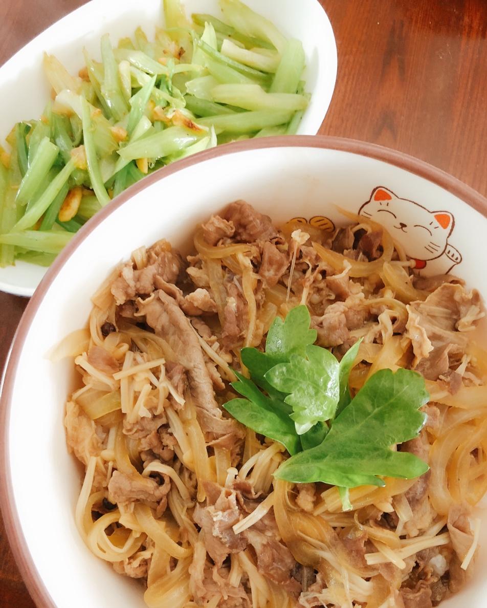 日式金针菇肥牛盖浇饭