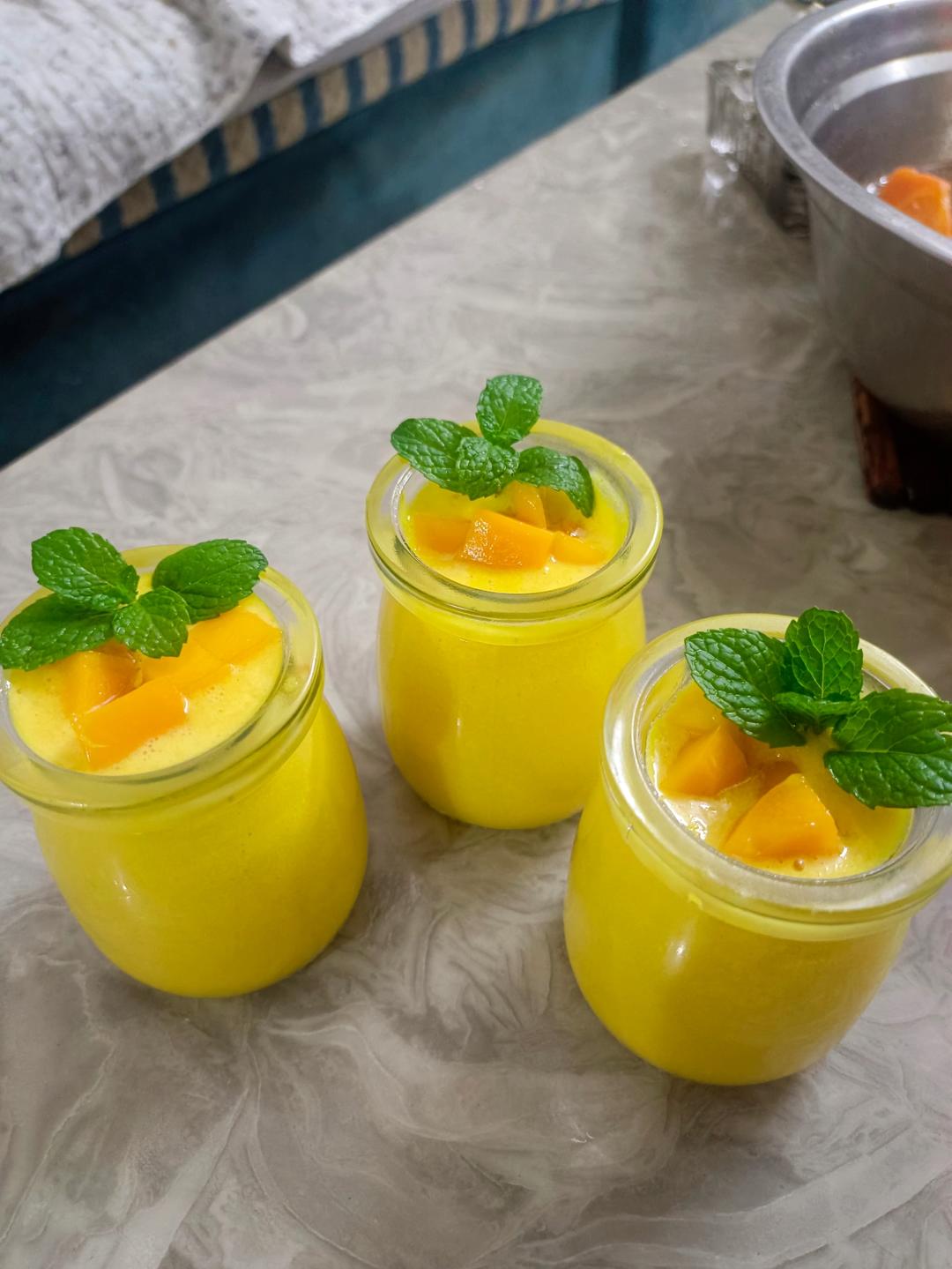 免烤箱❗🥭芒果奶冻布丁～搅一搅就能做～