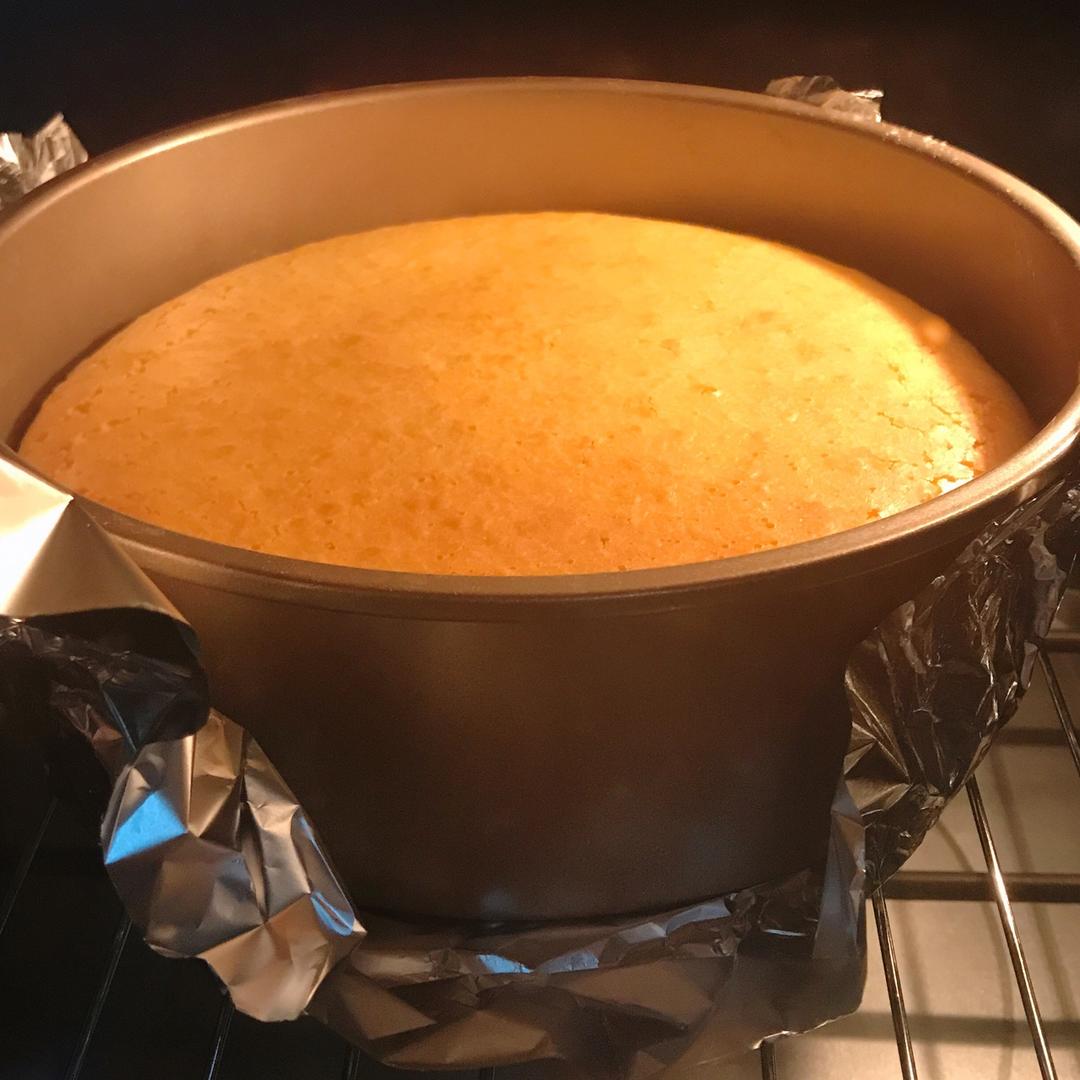 烤箱做蛋糕（戚风蛋糕的做法）
