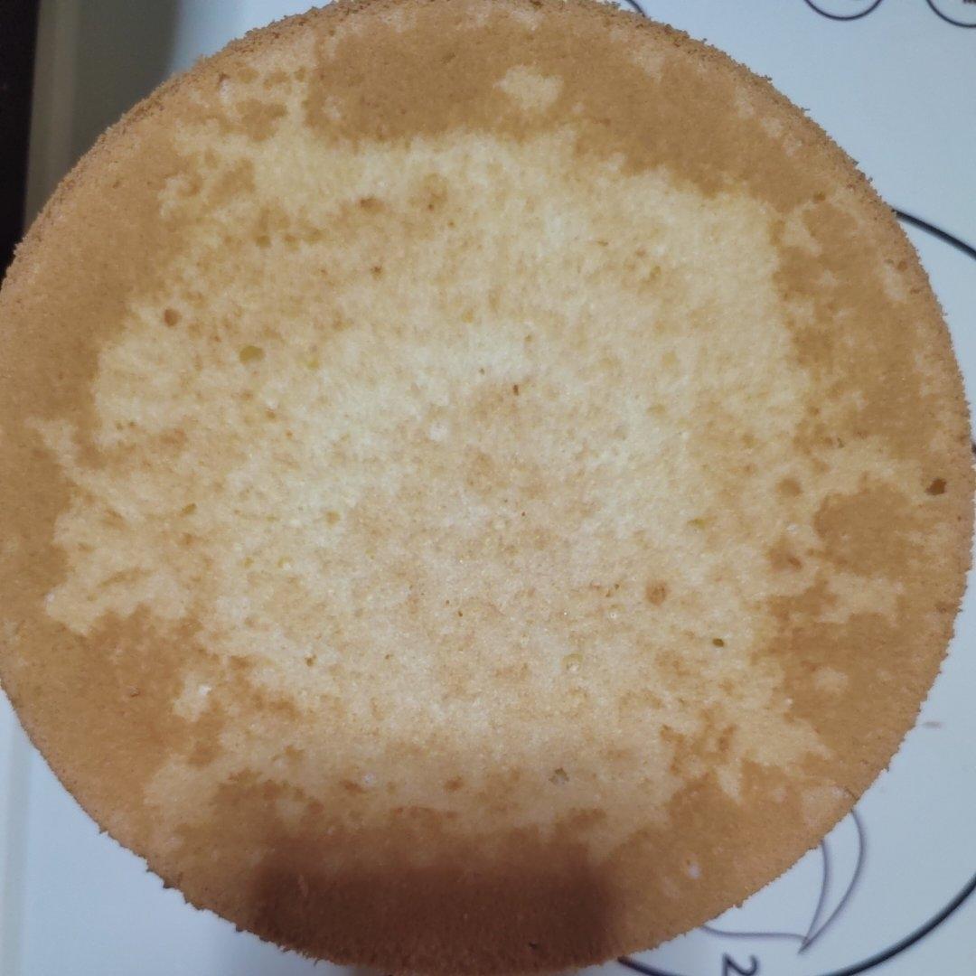 烤箱做蛋糕（戚风蛋糕的做法）