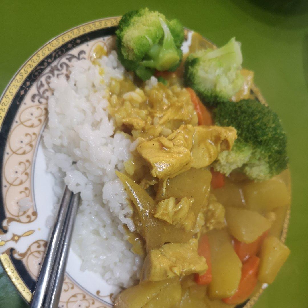 零失败日式咖喱鸡肉饭！！最正宗日本家庭做法！简单又好吃！