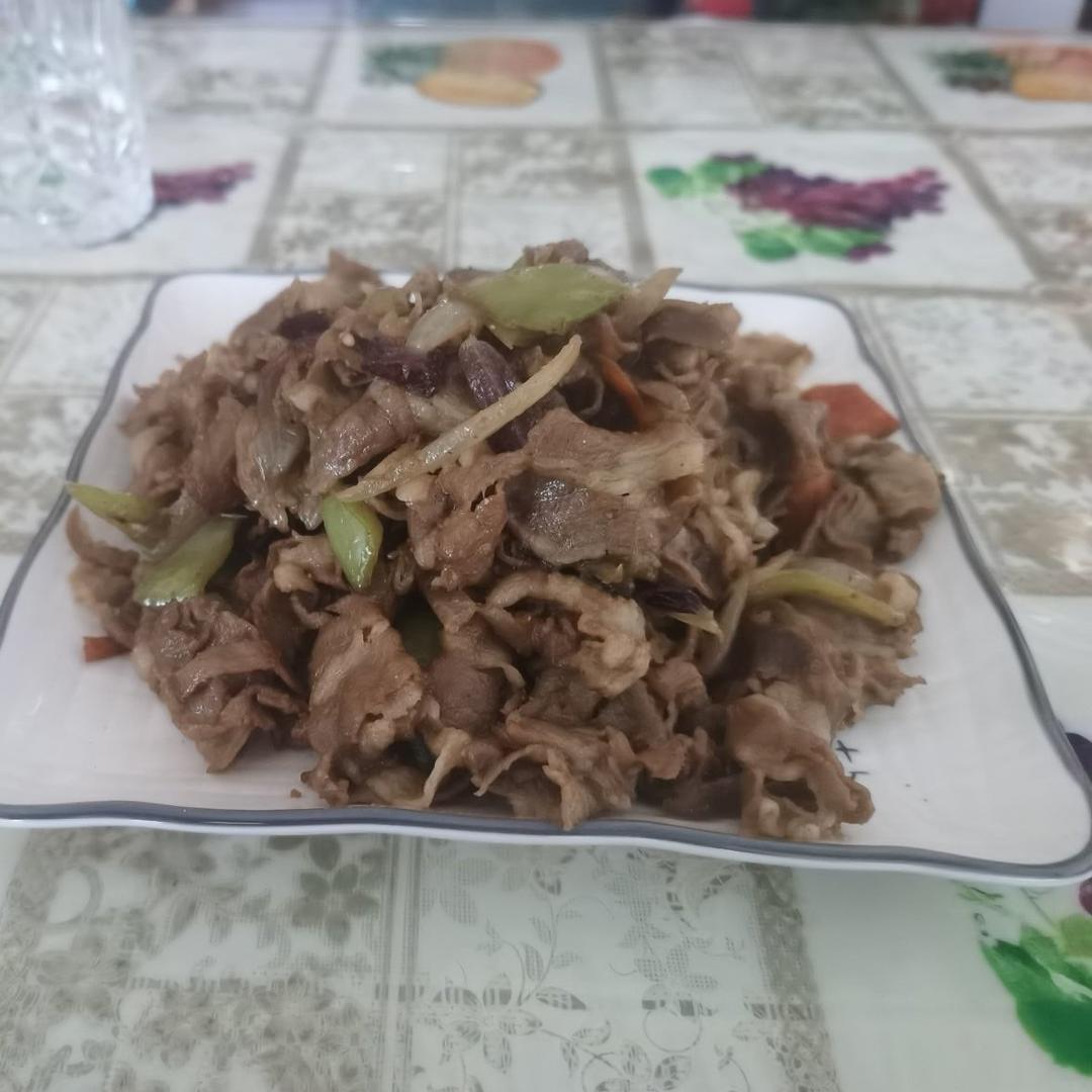洋葱孜然羊肉片
