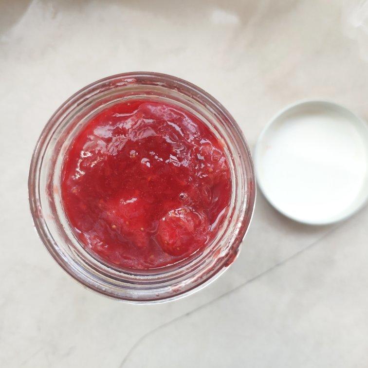 【昨日的美食】02草莓酱