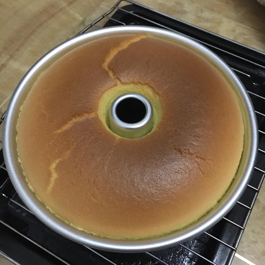 简单易成功的古早蛋糕 戚风蛋糕