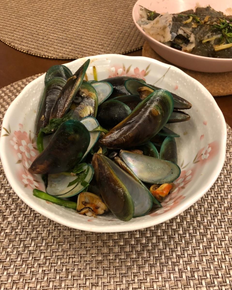 酒煮青口贝
