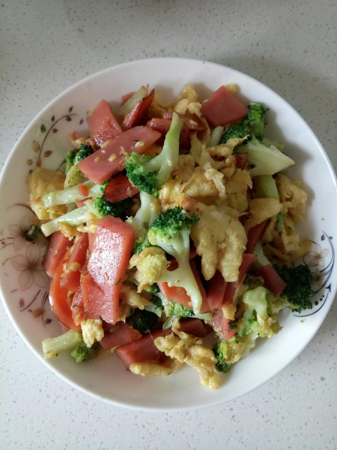 清炒西兰花火腿