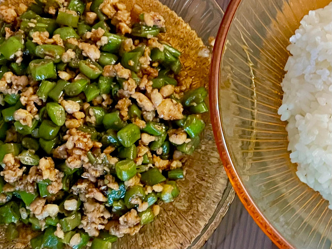 肉沫豆角下饭菜