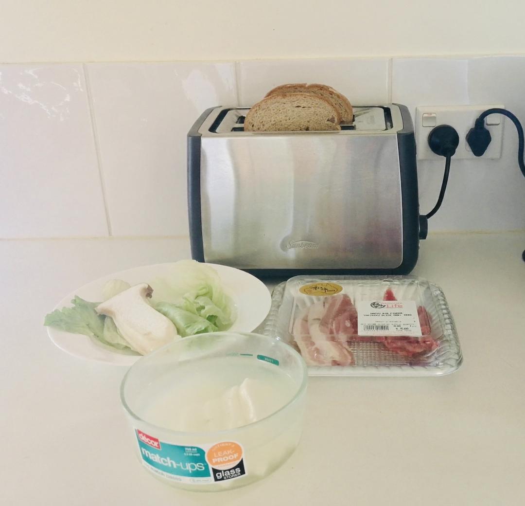 纯奶手撕吐司的做法 步骤1