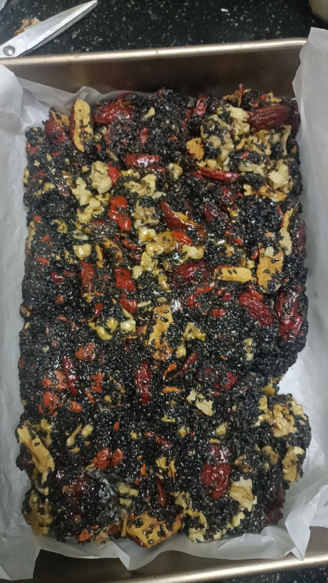 芝麻核桃营养糕～不放阿胶