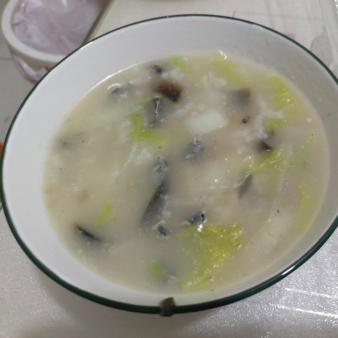 妈妈👩教我做的皮蛋瘦肉粥🥣简单快捷美味😋