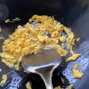 健康低脂肪的咖喱酱鸡蛋玉米热狗肠炒河粉的做法 步骤10
