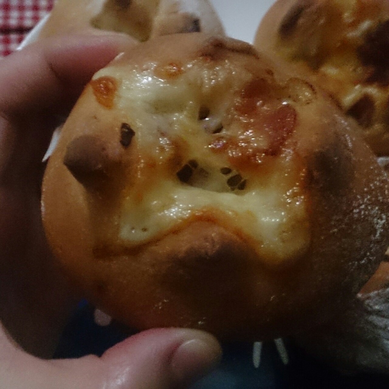 全麦芝士熔岩面包