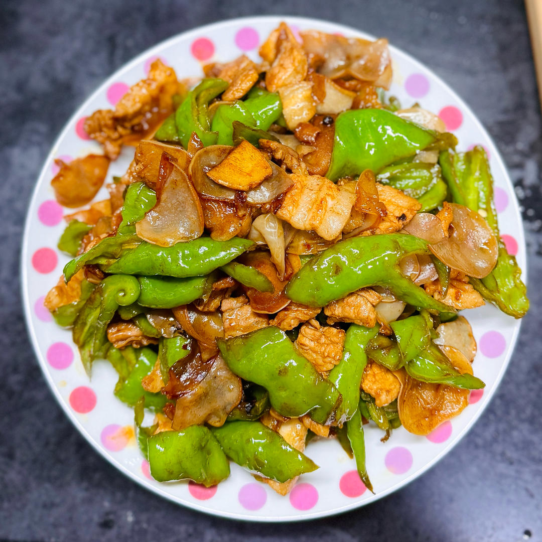 😍超好吃！还原费大厨辣椒炒肉！