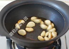 蒜子烧鳗鱼的做法 步骤6