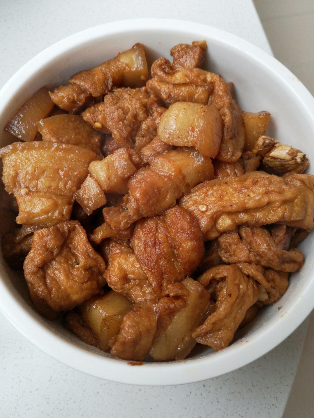 油豆腐红烧肉