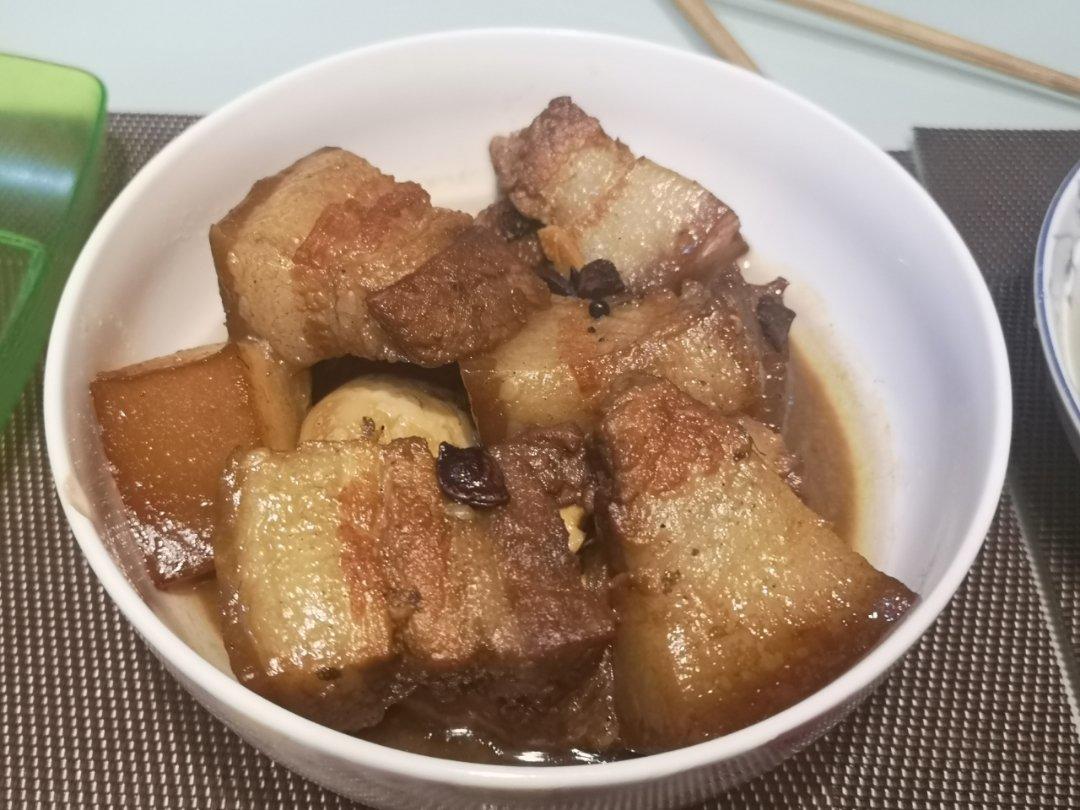 厨师长教你：“红烧肉”的家常做法，肉香四溢肥而不腻