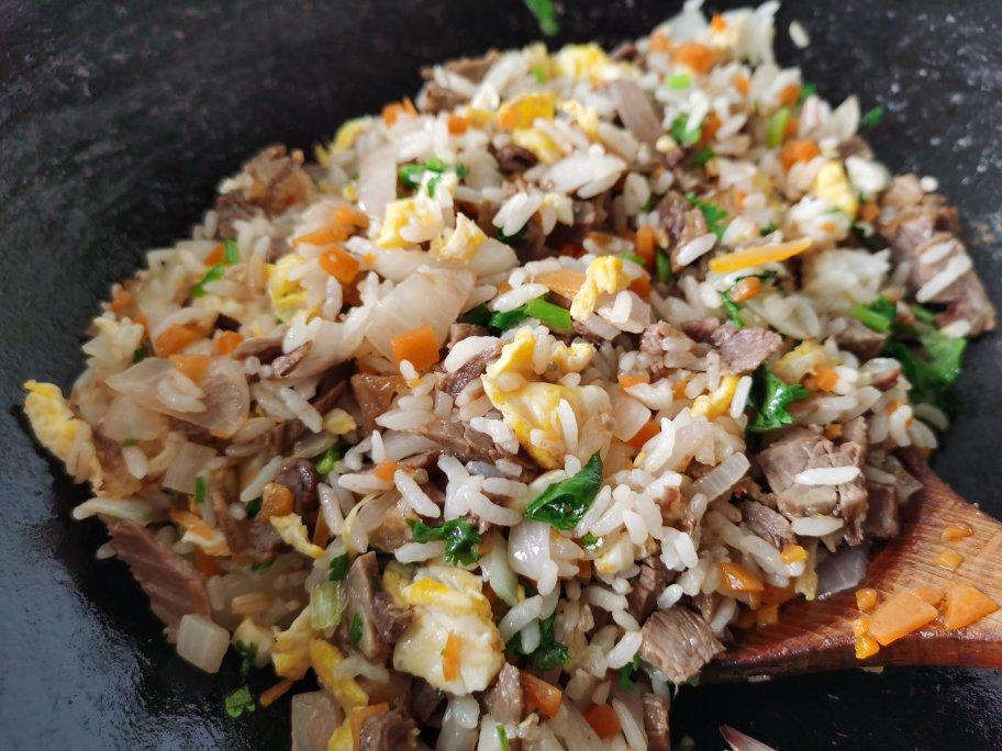 黯然销魂牛肉炒饭