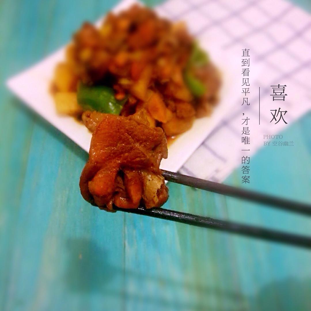 超正宗的新疆大盘鸡的做法（跟新疆同学学做的）