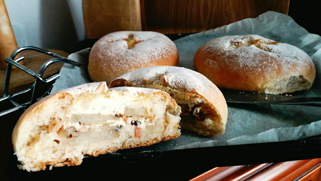 奶汁土豆面包