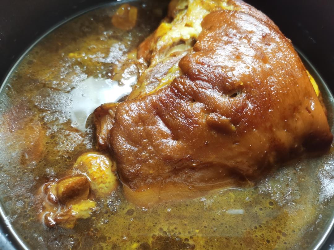 【红烧肘子】（家庭版卤蹄膀）